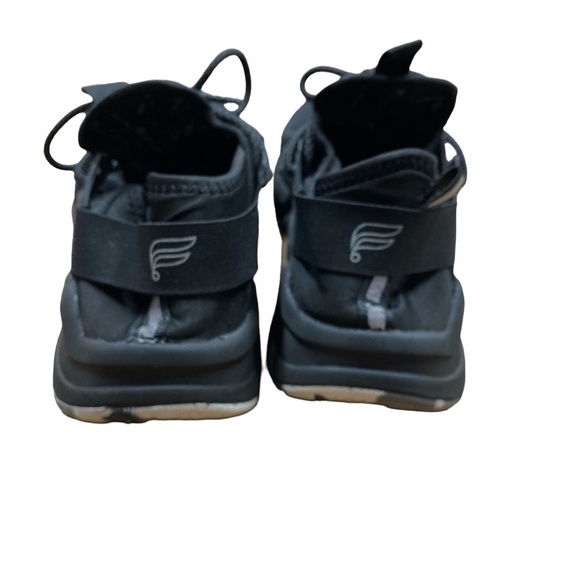 Fabletics Marin Performance sneaker black size 7 - Picture 6 of 8